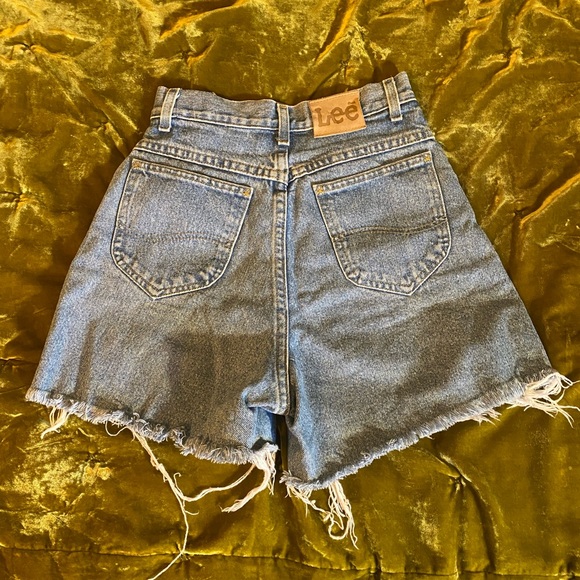 lee denim shorts - Picture 2 of 4